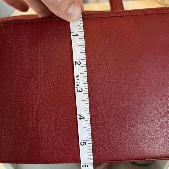 MATT & NAT BAXTER VEGAN TOTE BAG - DWELL BRICK RED VEGAN CRUELTY FREE RECYCLED - Picture 5 of 16